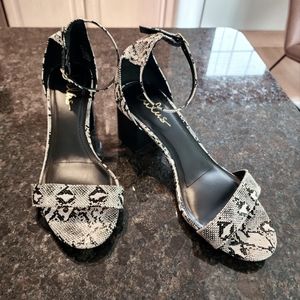 Lulu's B&W Animal Print Strappy Block Heel Sandal, Sz 10